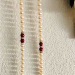 Freshwater Pearl Necklace - image 1